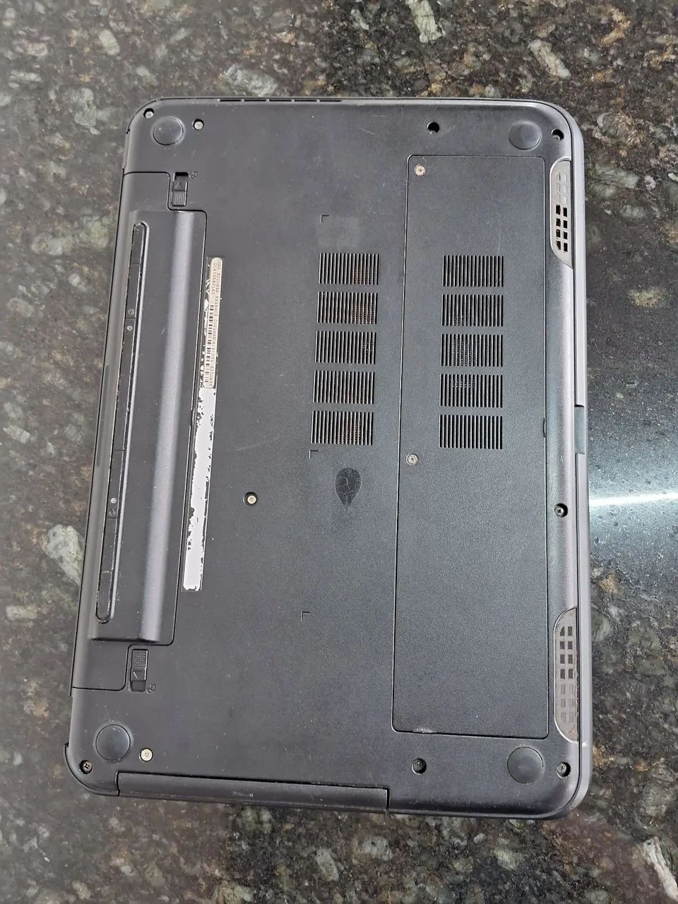 Vendo notebook Dell com defeito R$799 - Foto 4