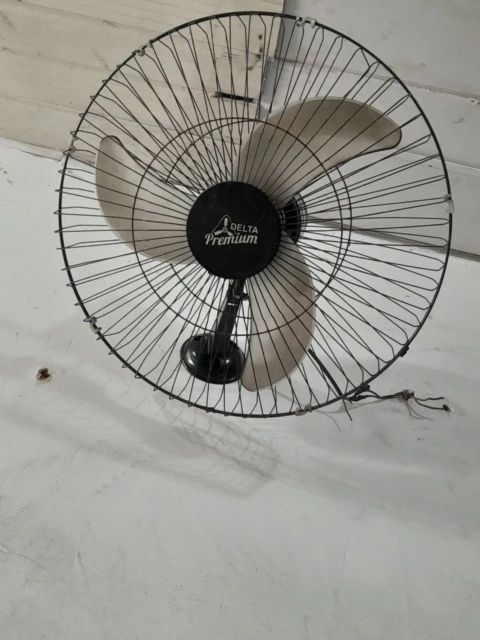 Ventilador parede tufão