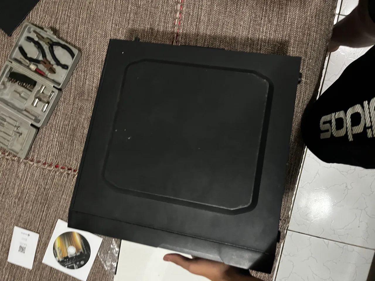 Gabinete de escritório com fonte bivolt 230w e leitor de dvd - Foto 2