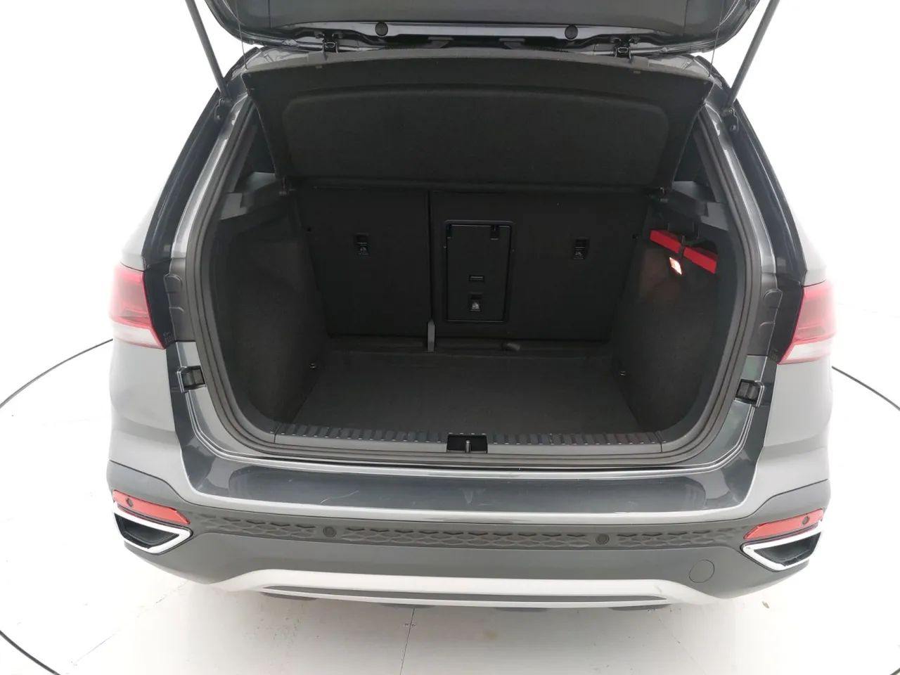 Volkswagen Taos Highline 1.4 250 TSI Flex Aut., foto 9 de 18