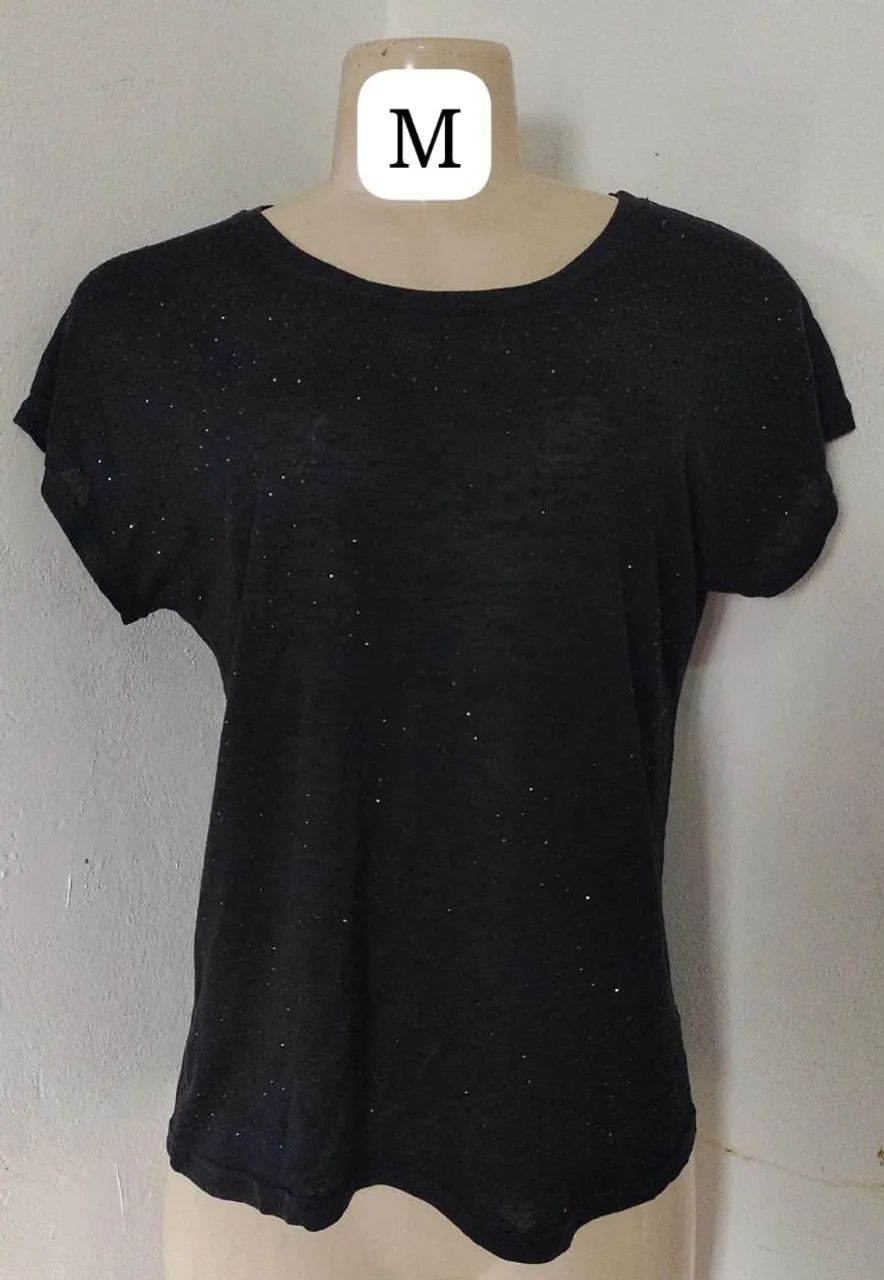 BLUSINHA COM BRILHO DISCRETO 