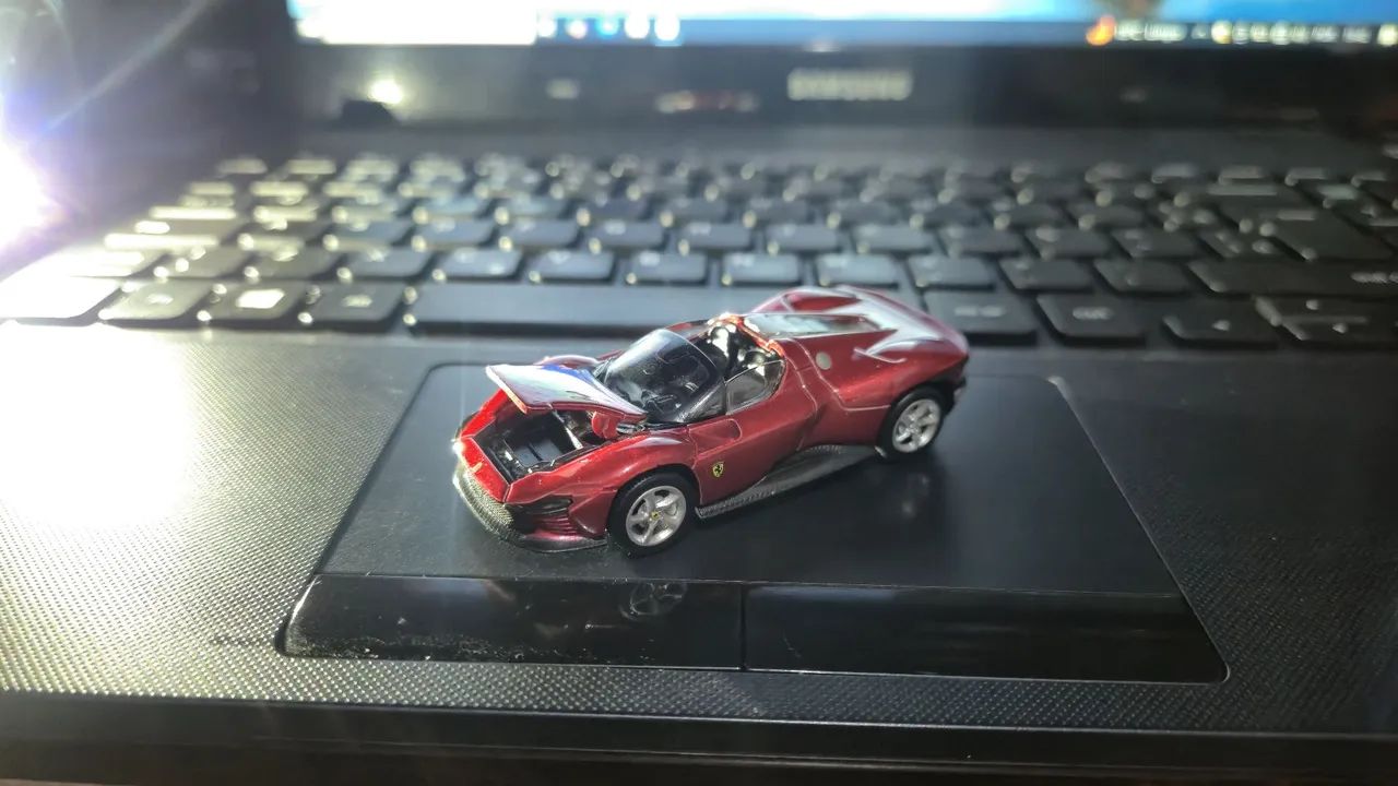 Ferraris Burago 1/64 - Foto 5