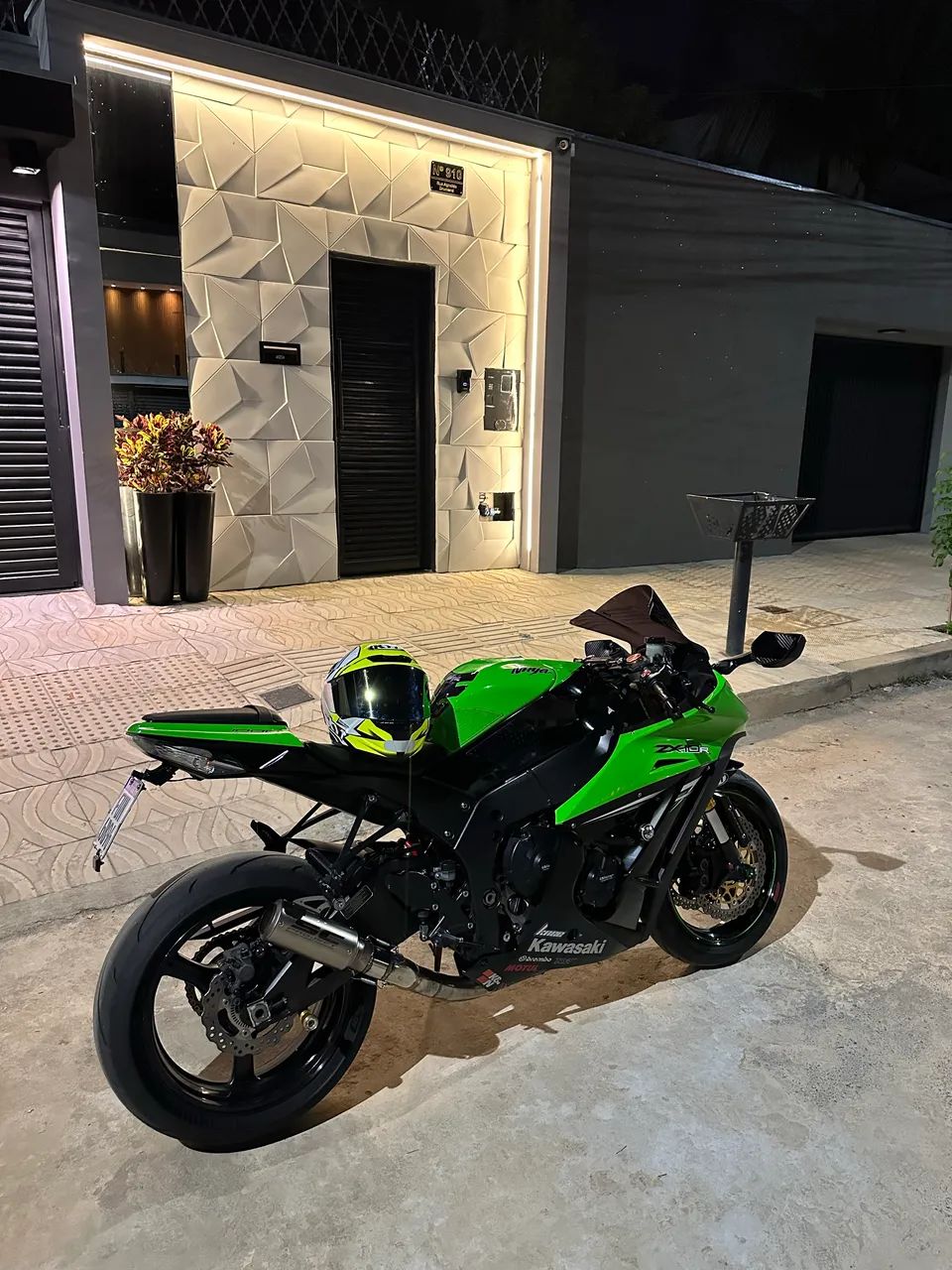 Kawasaki Zx-10/ Zx-10r 1000cc 2014 - 1492398403 | OLX