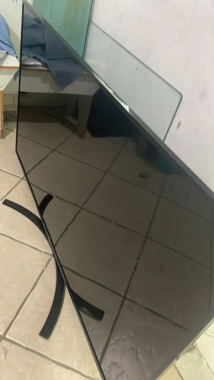 Televisão Smart LG 65' (Tela Quebrada e rachada) - Foto 3