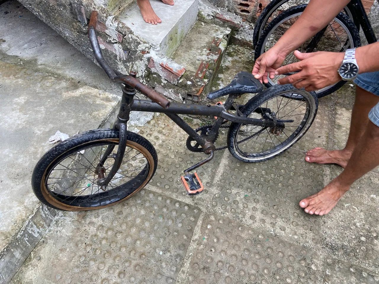 Bicicleta  - Foto 2