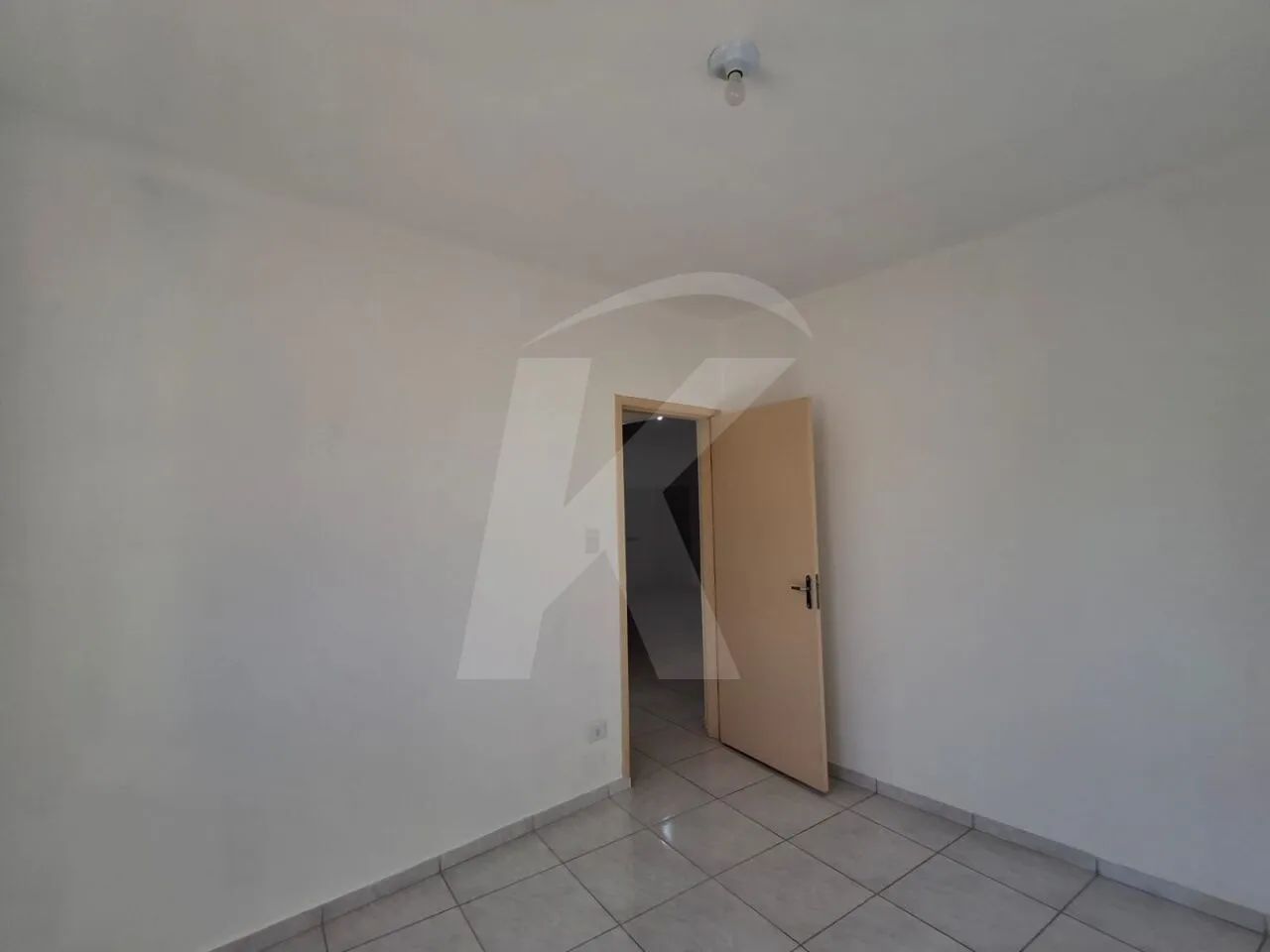Casa com 3 dormitórios, sala, cozinha e banheiro na Vila Gustavo. - Foto 2