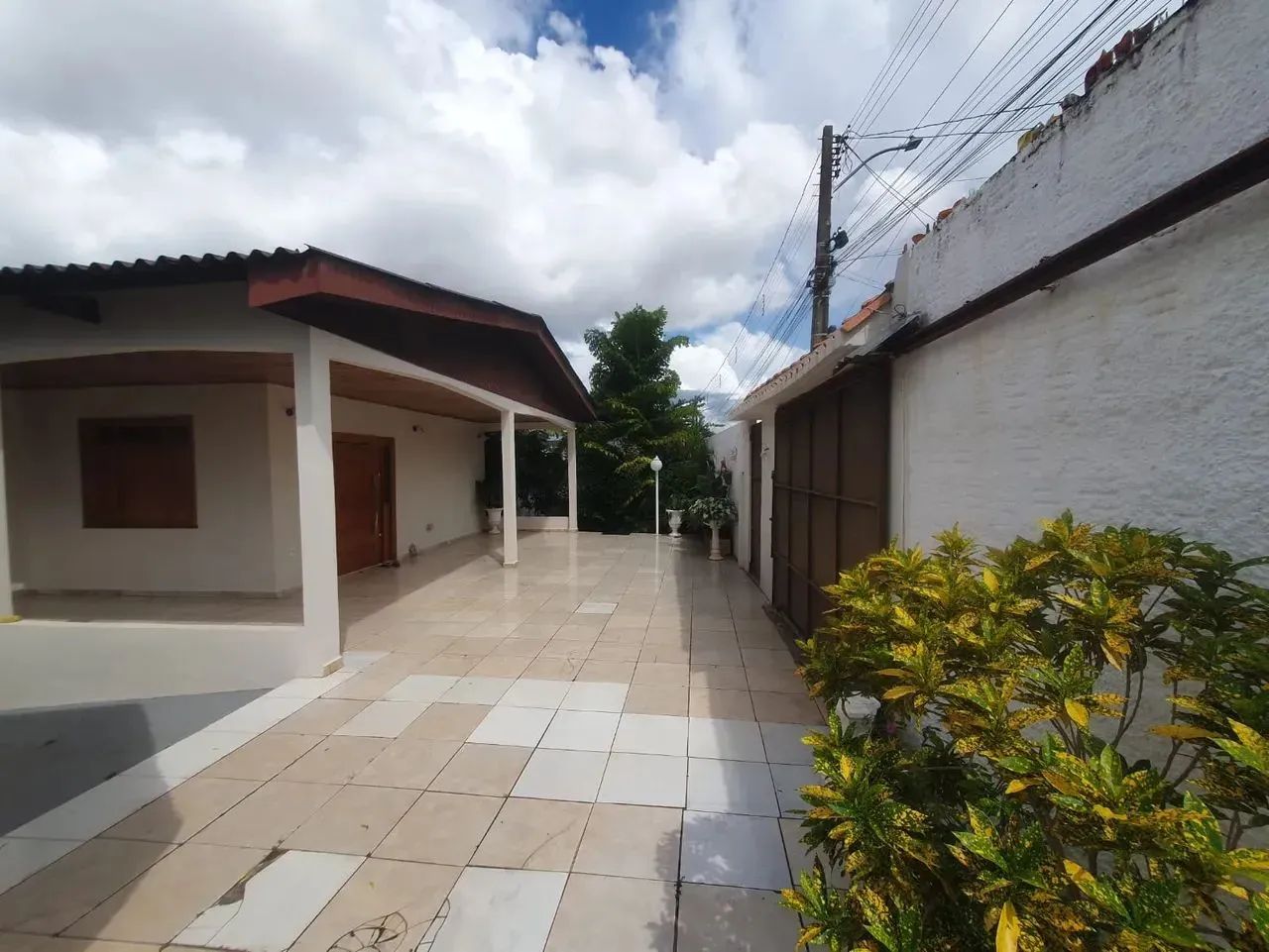 Conjunto Esperança, Casa com 3 Quartos( 2 Suítes) + Quintal grande - Foto 11