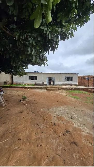 Vendo lote grande com casa