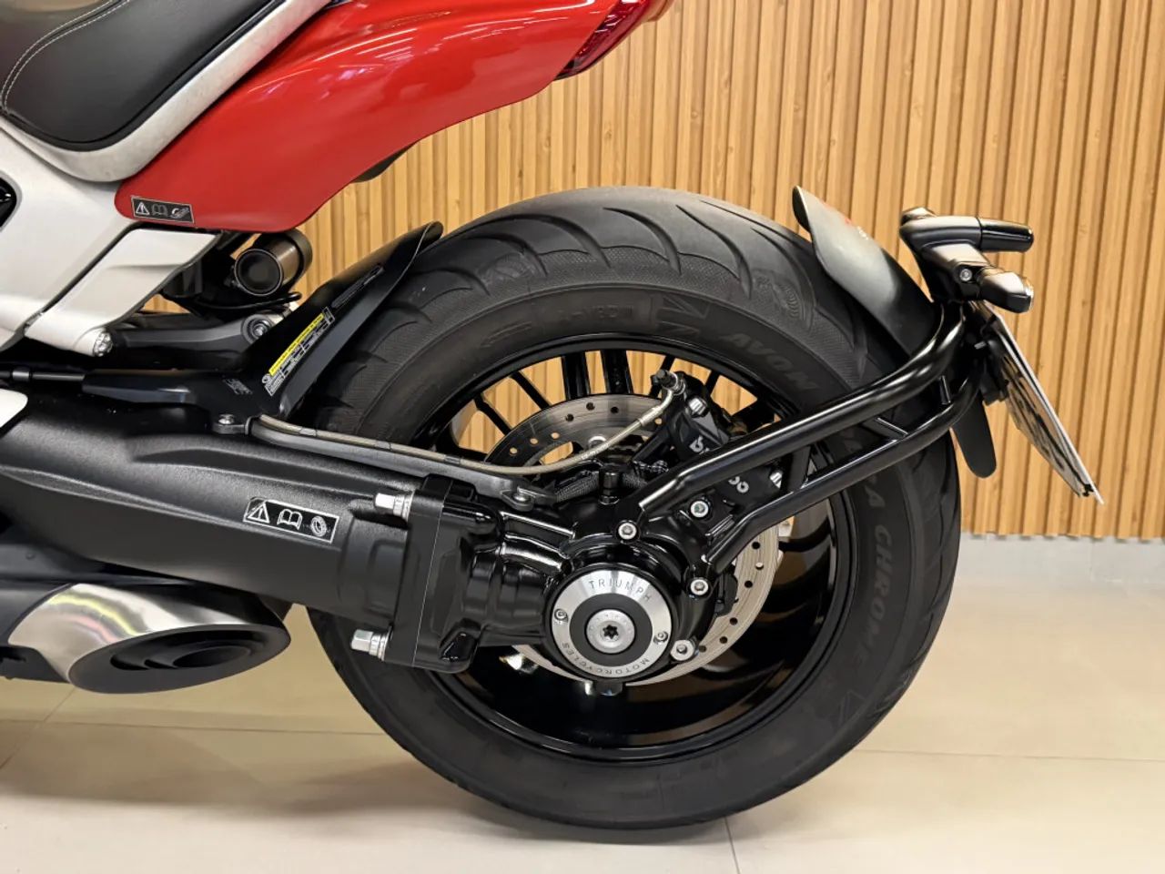 Triumph Rocket III R 2022 - Foto 5