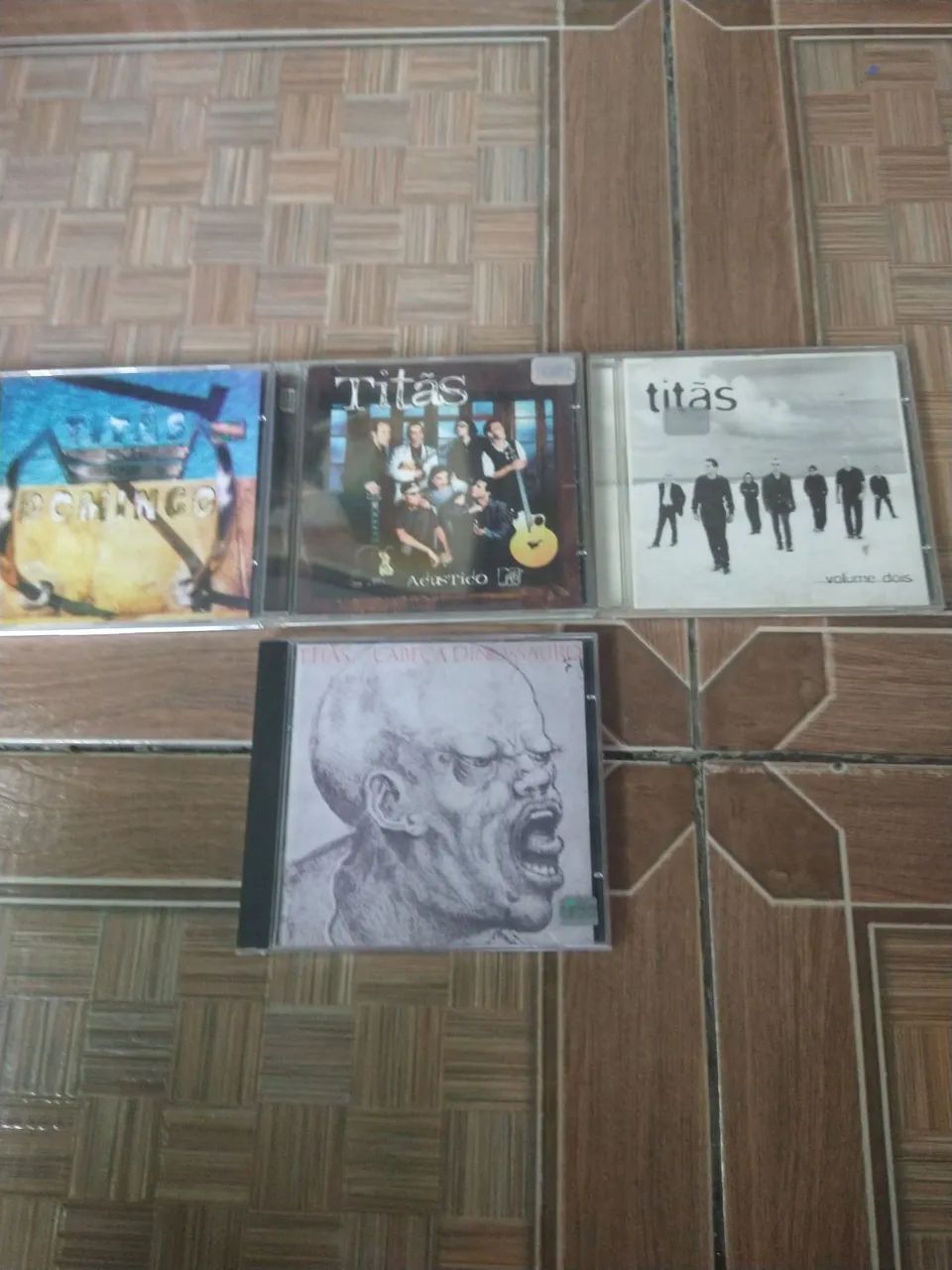 4 CDS  Titãs 