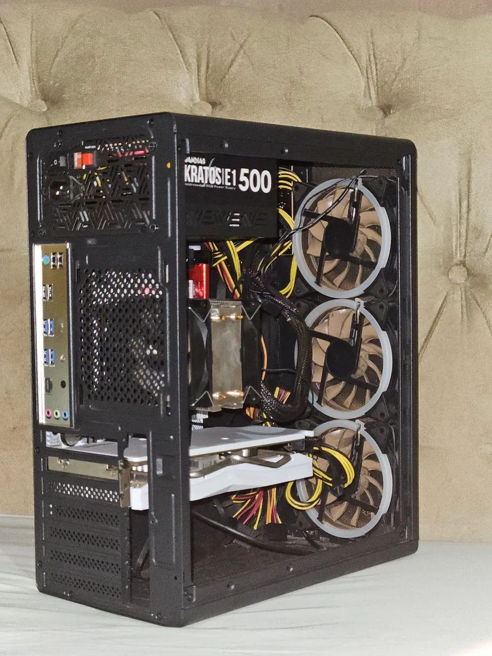 Pc gamer - Foto 3
