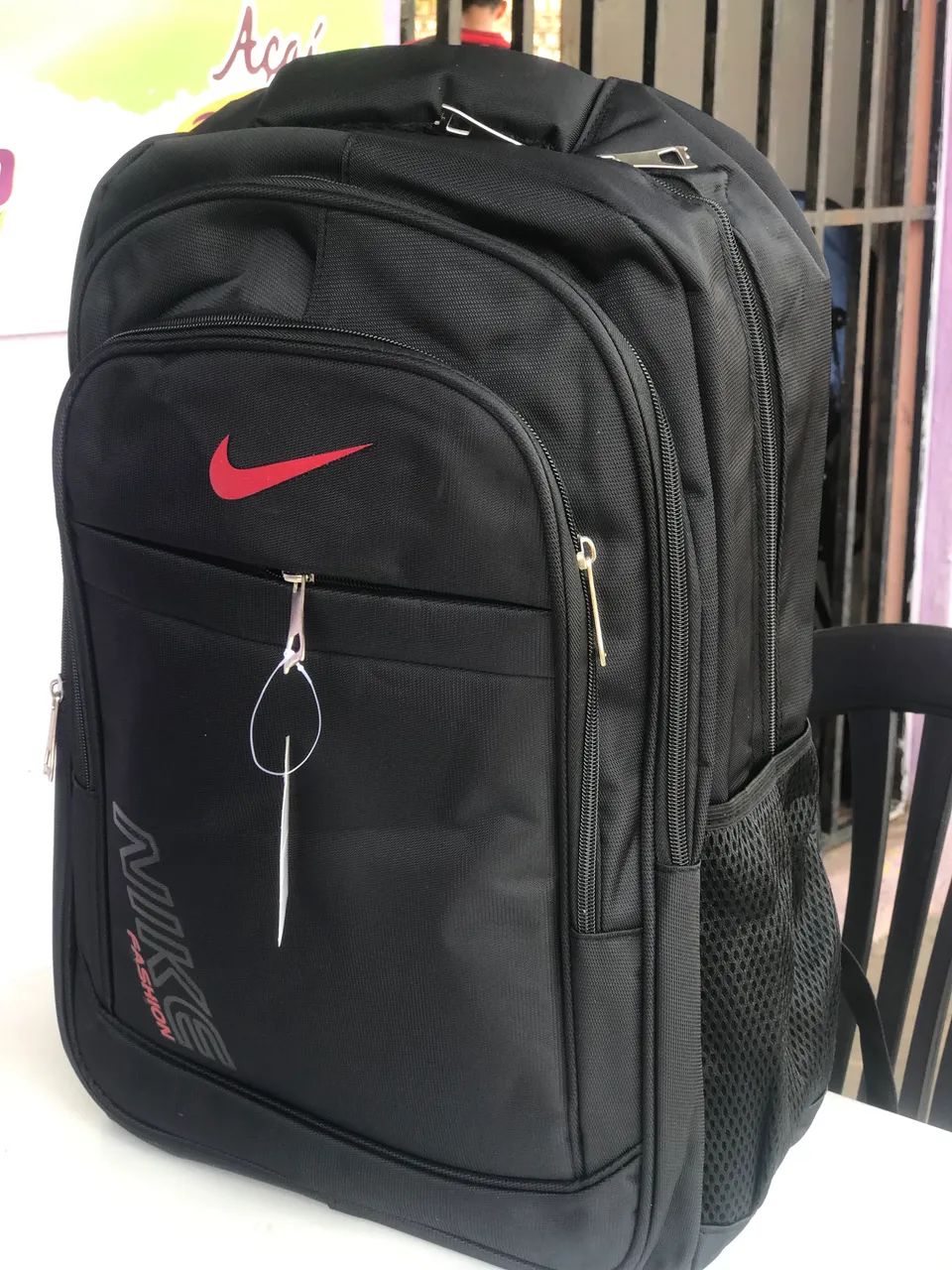 Mochila preta  - Foto 4