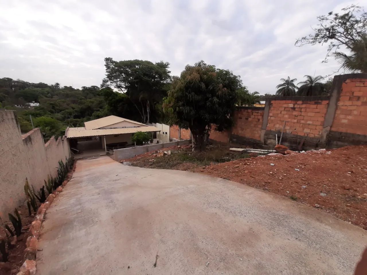 Casa Linear a venda - 3 quartos - 1 suítes - 2 banheiros  - Foto 2