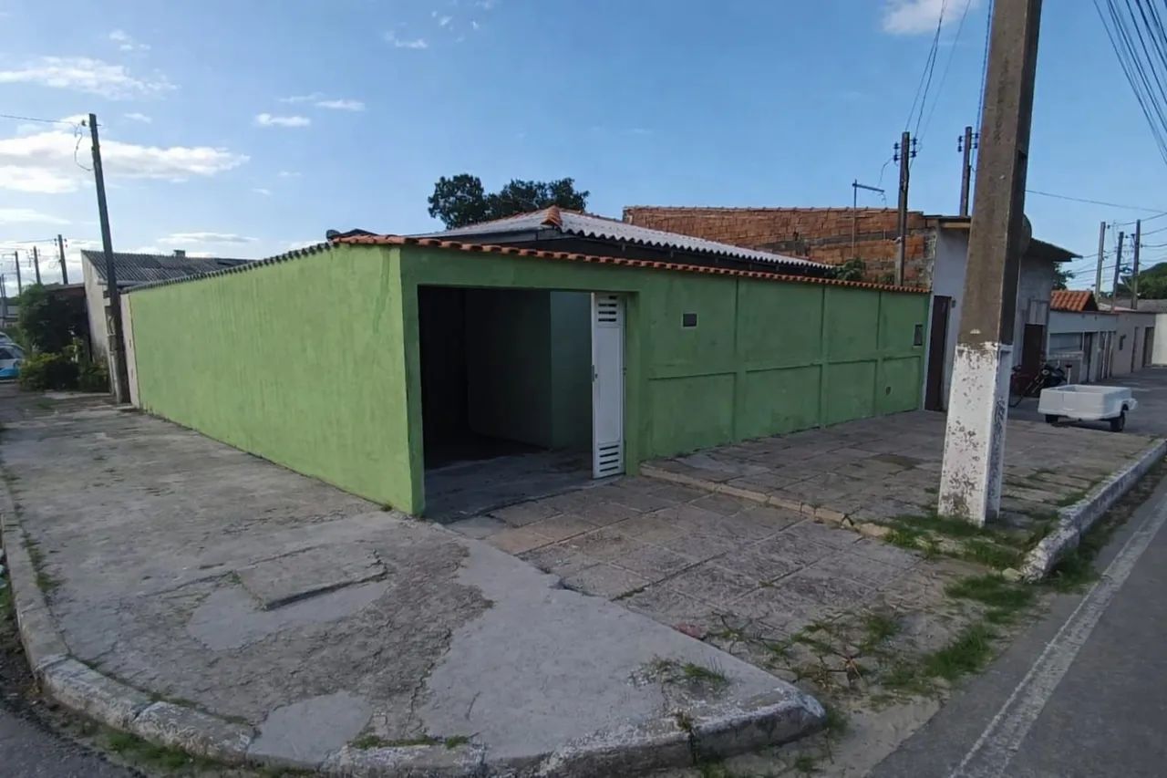 Casa de esquina toda reformada - Foto 3
