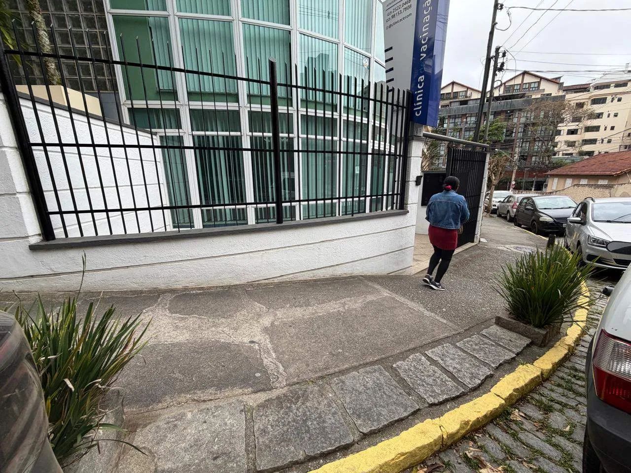 Imóvel Comercial de 151 m² no Centro de Nova Friburgo, RJ - Foto 3