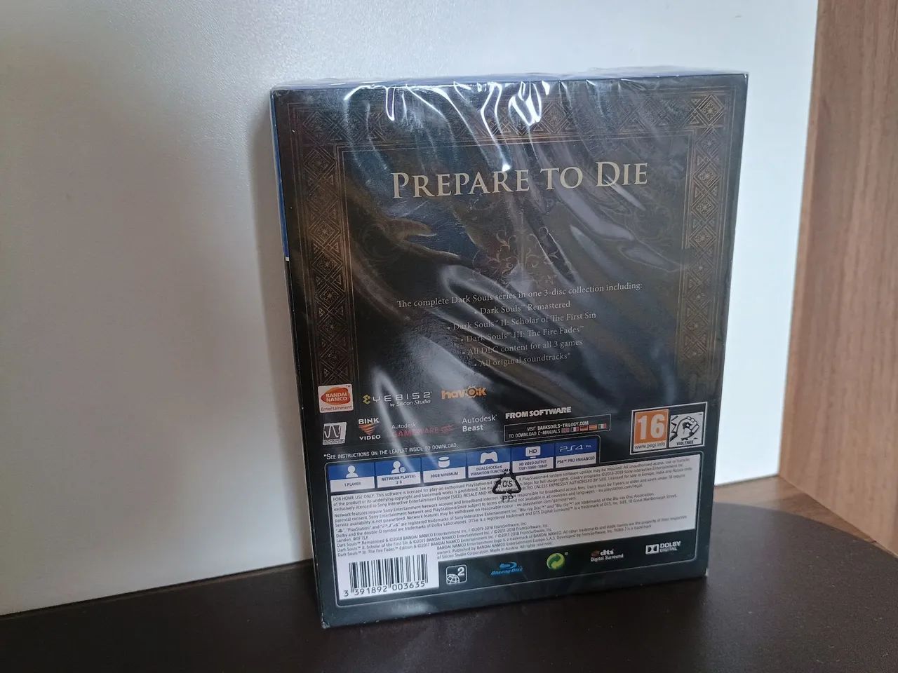 Dark Souls Trilogy PS4 - Foto 3