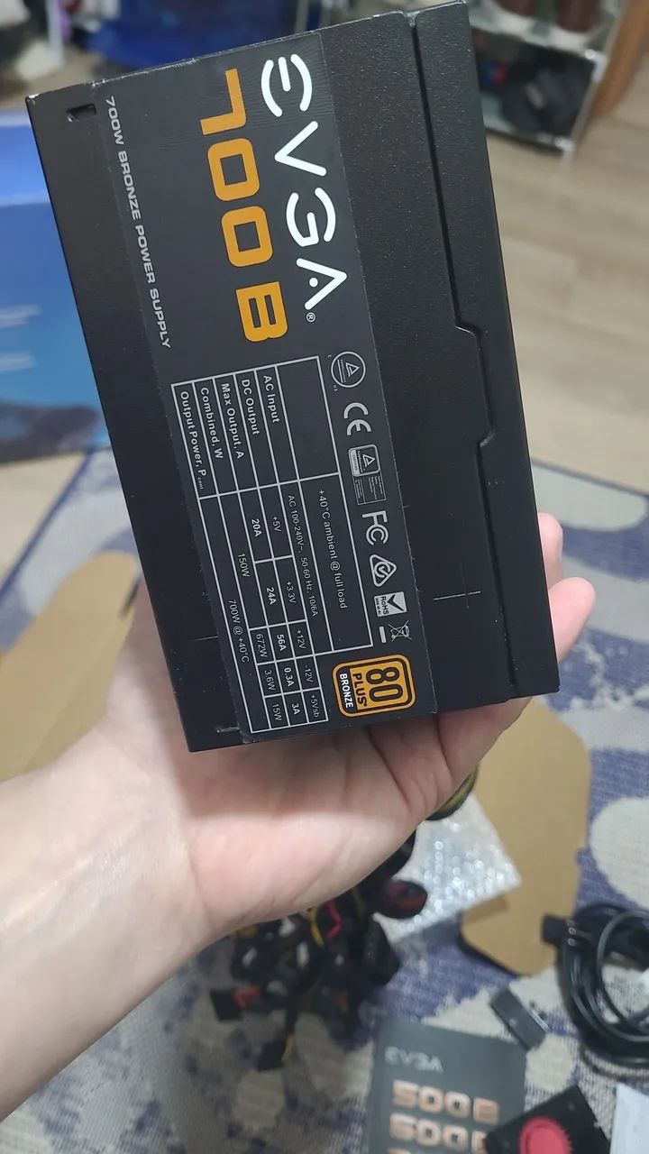 Fonte EVGA 700w plus bronze - Foto 2