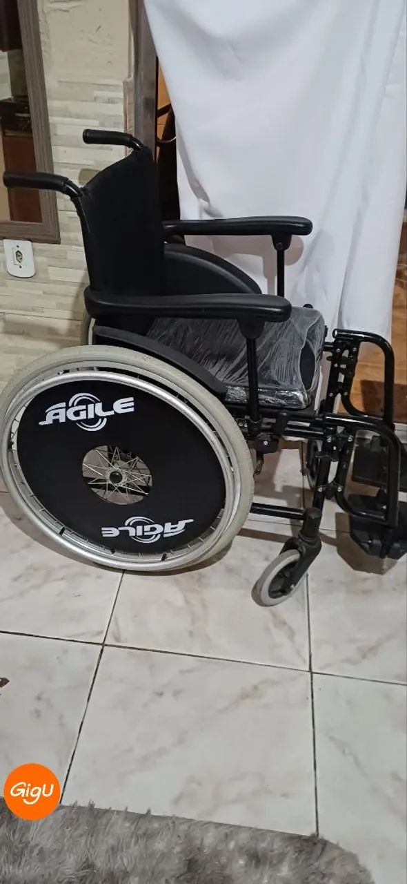 Cadeira de rodas  - Foto 2