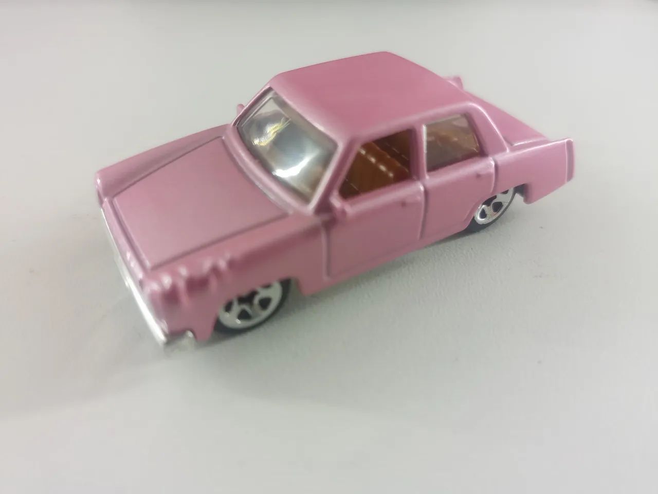 Hot Wheels Simpsons family car 2015 primeira edição  - Foto 2