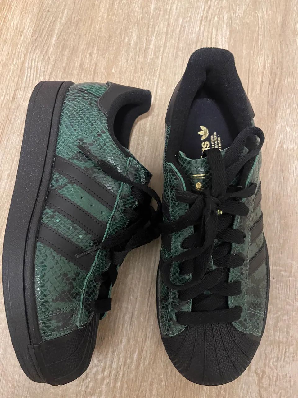 Tênis Adidas Superstar  - Foto 2