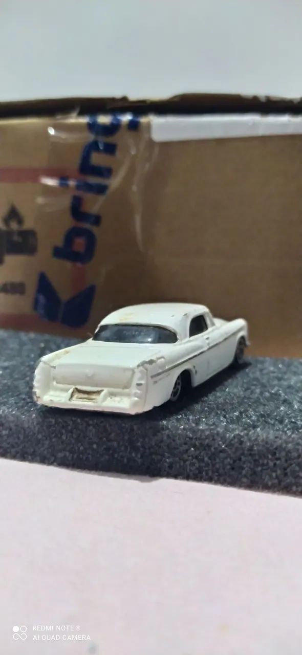 Miniatura Maisto usada  - Foto 2