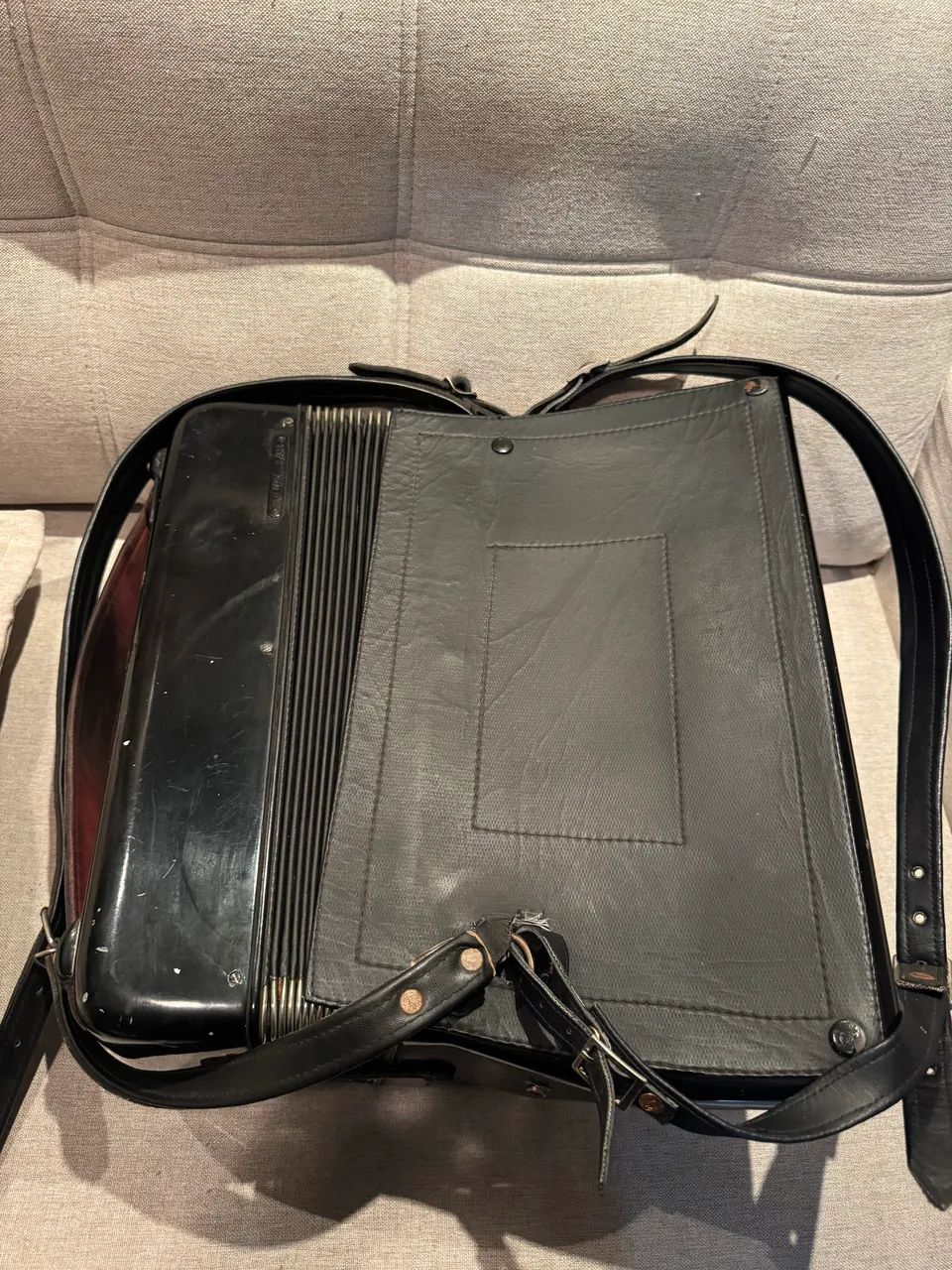 Acordeon Scandalli 80 baixos - Foto 4