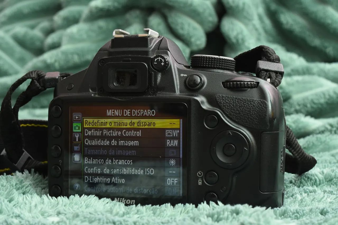 Nikon D3200 - Corpo - Foto 4