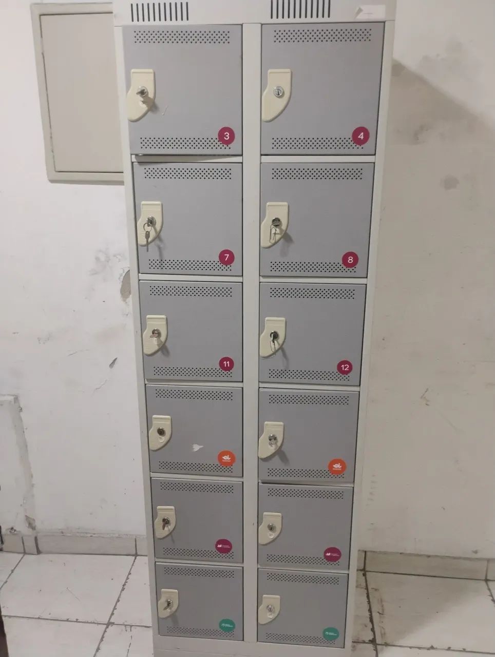Armarinho de Aço com 12 portas e Chaves  - Foto 5