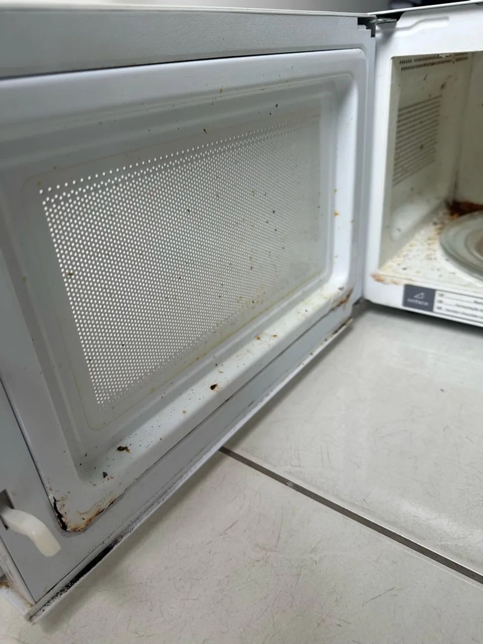 Microondas Electrolux 20 litros - 220v - Foto 5