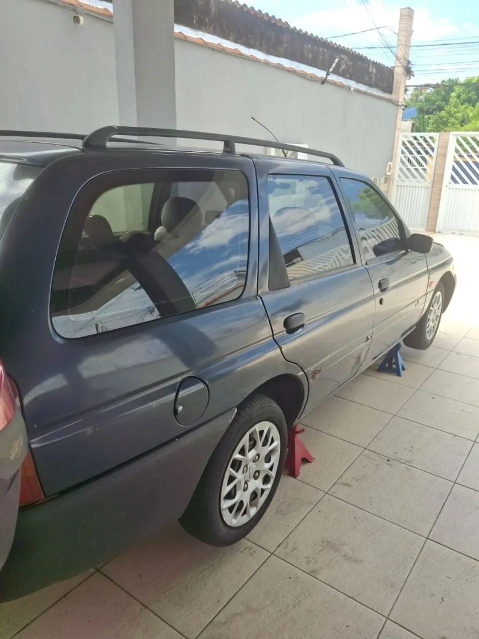 Ford Escort GL 1.8i 16V 4P 1997