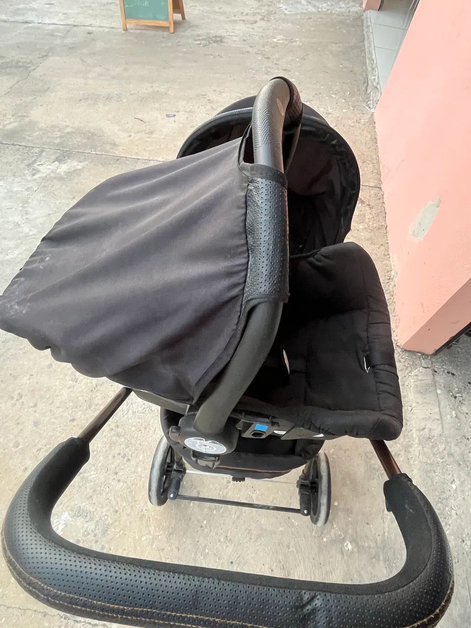 Carrinho com bebê conforto  - Foto 4