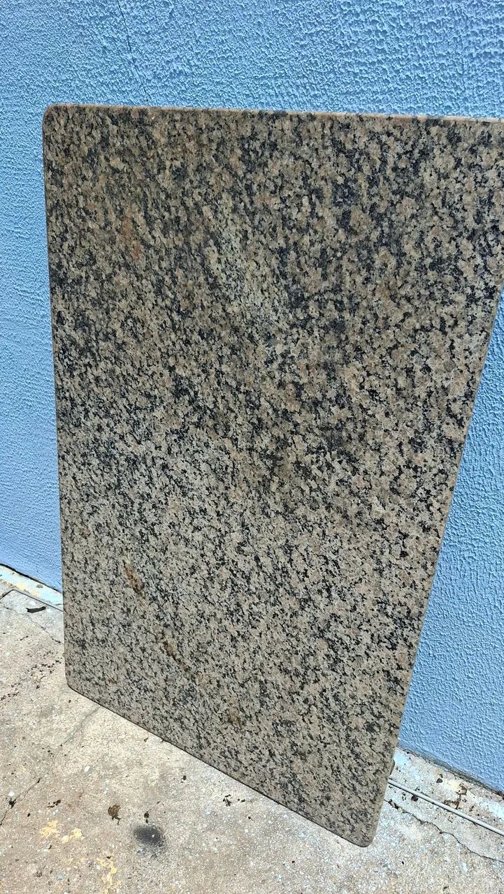 Vendo pedra de granito excelente estado  - Foto 2