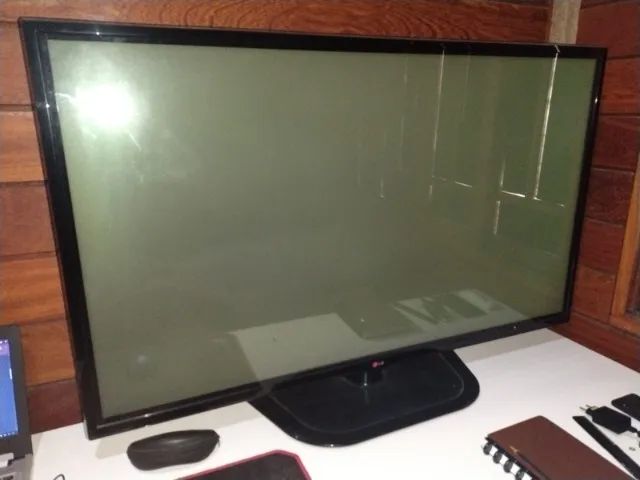 TV LG Plasma 50 polegadas (Modelo 50PN4500) - Excelente Estado