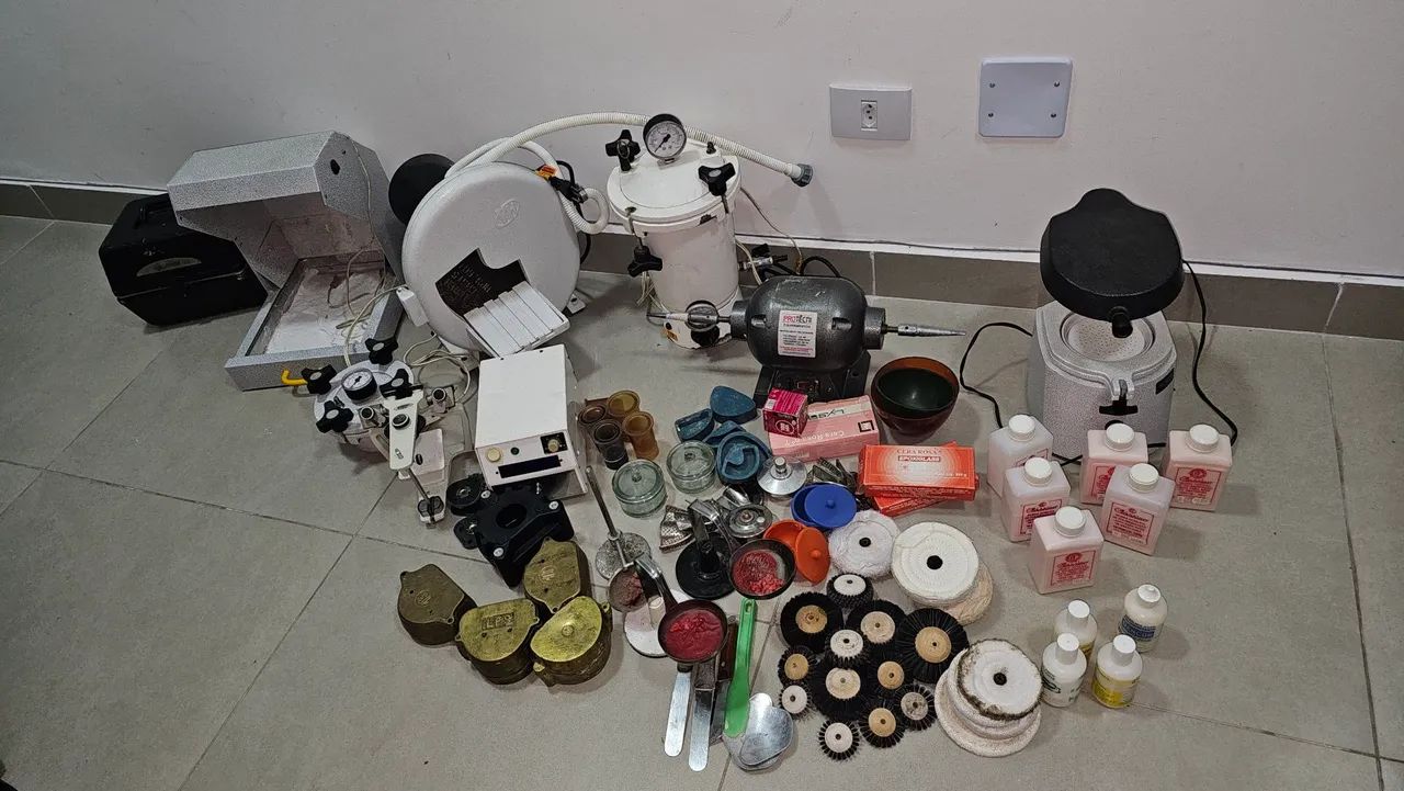 Materiais para prótese dentária 