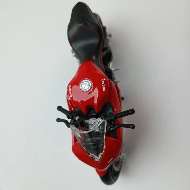 Moto Ducatti Maisto (cód 888) - Foto 4