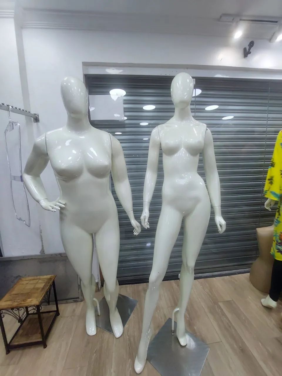 Kit com 4 Manequins em perfeito estado. - Foto 3