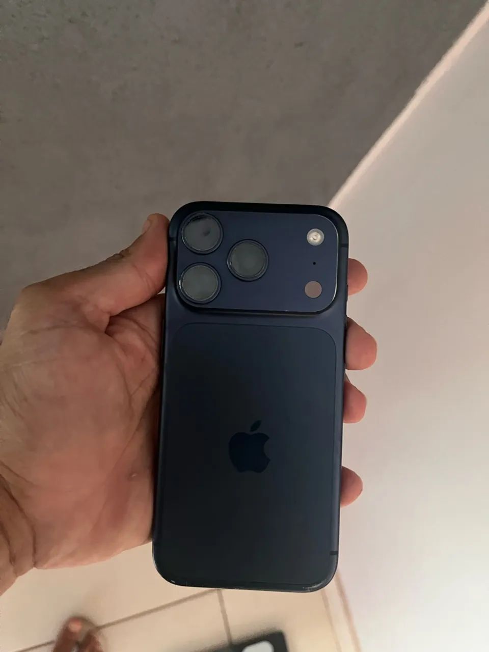 iPhone 17 pro Bloqu