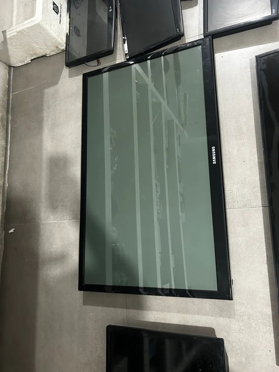 Lote de Monitores Variados - Foto 5