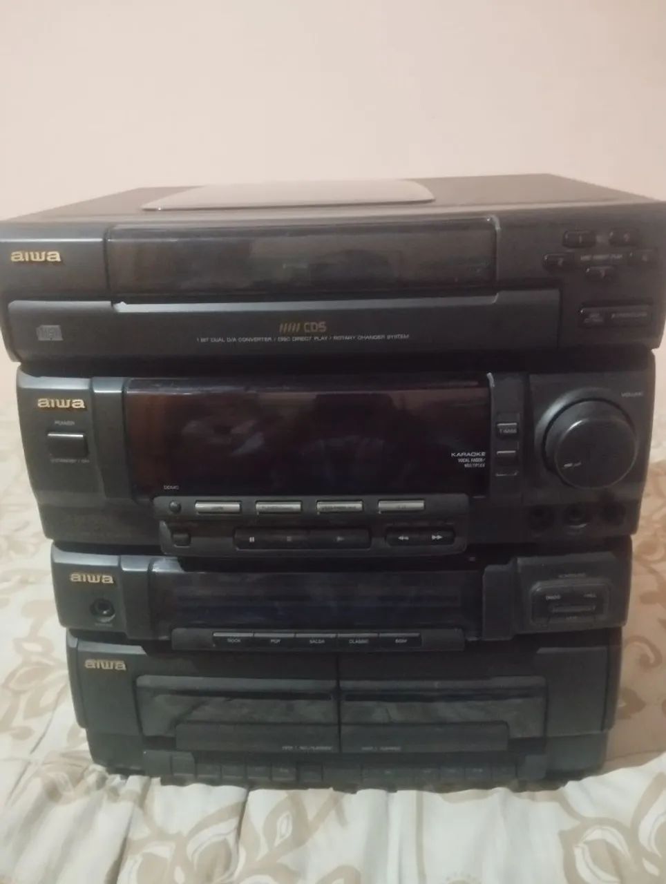 Central aiwa DEFEITO 