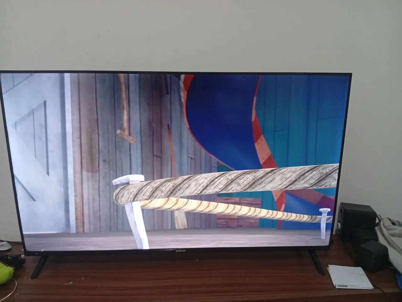 Smartv semi novo 43 polegadas 