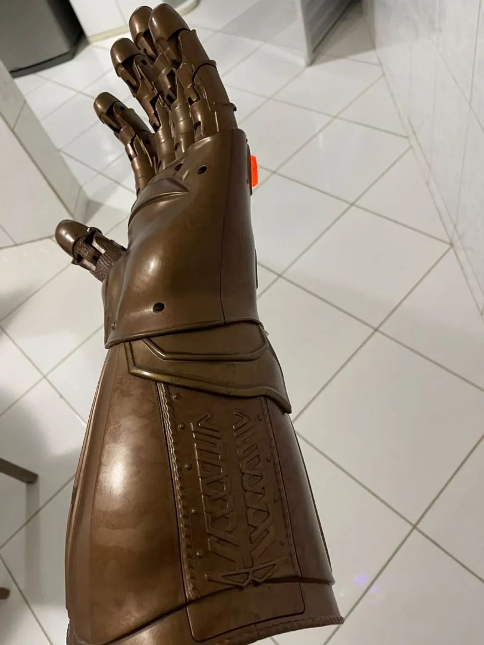 Vendo Luva do Thanos  - Foto 5
