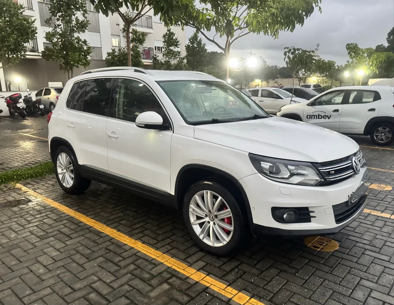 Volkswagen Tiguan 2012