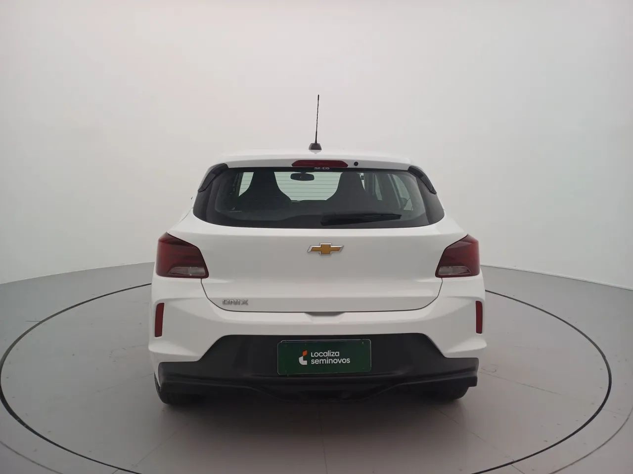 Chevrolet Onix Hatch 1.0 12V Flex Mec. 4P, foto 4 de 18