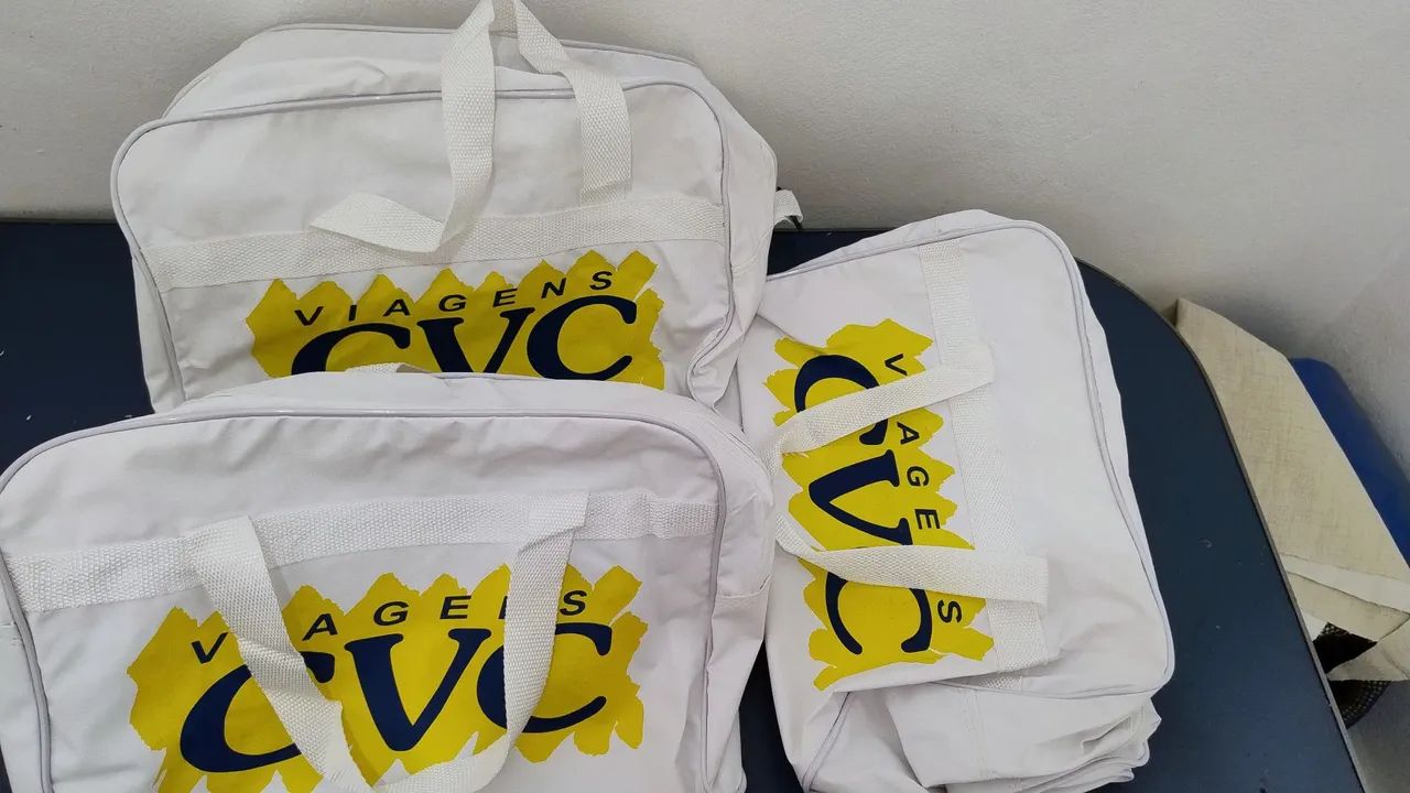 Três bolsas CVC Viagens - Foto 2