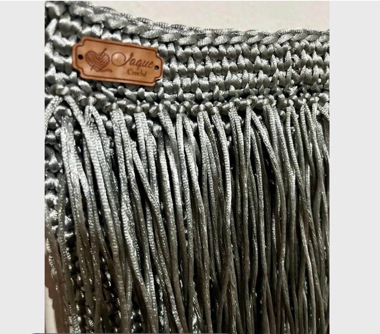 Bolsa artesanal com fio marítimo prata transversal nova  - Foto 4