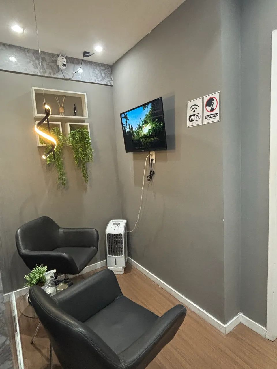 Consultório / Sala mobiliada no Ed. Horizonte jardins - Foto 8