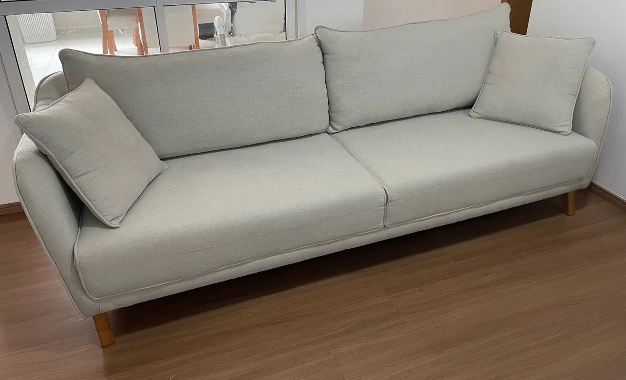Sofá Fixo Doha 2,42m - 3 lugares - Apenas 1 ano de uso