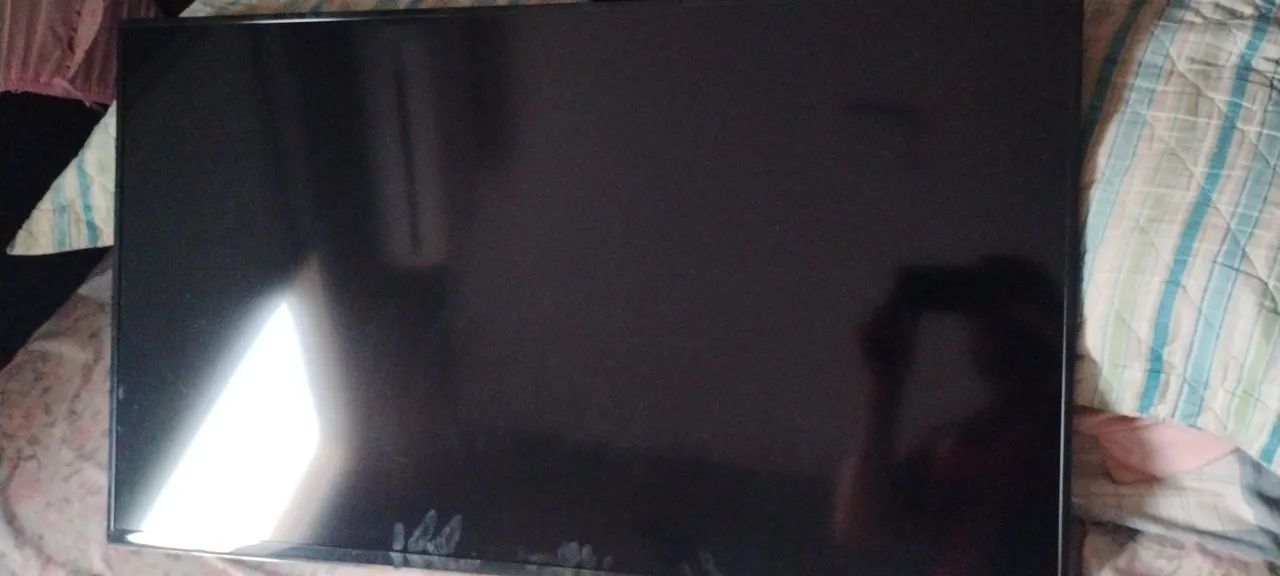 Vendo tv smart 43 polegadas Samsung  - Foto 2