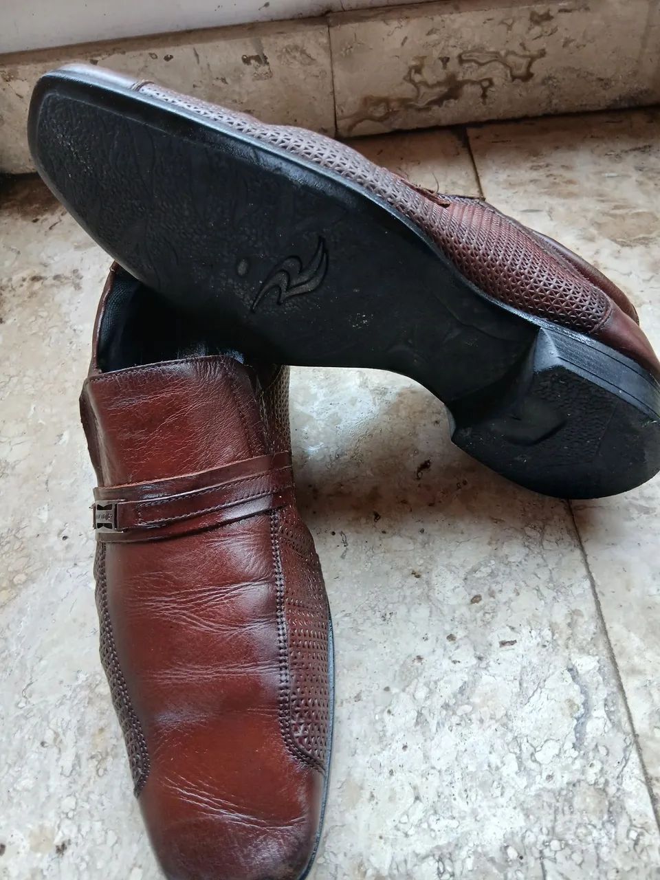 Sapato de couro Rafarillo n 42 - Foto 4