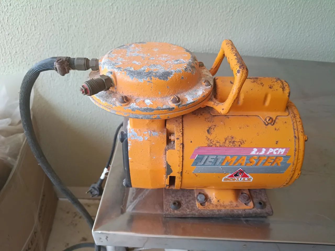 Compressor 